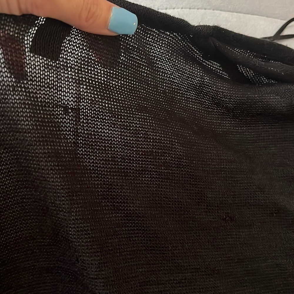 “H&M Sweater” - Picture 6 of 6
